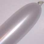 Ballons Qualatex pour modeling et sculpture Blanc perl&eacute; (pearl white) en Q160